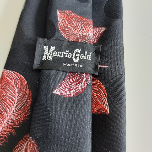 Morrie Gold Tie - Picture 3 of 12